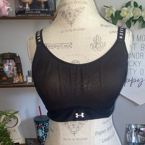Under Armour XL Black Sports Bra with Logo Adjustable Straps